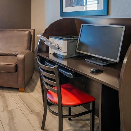 My Place Hotel-Midland, Tx Екстер'єр фото